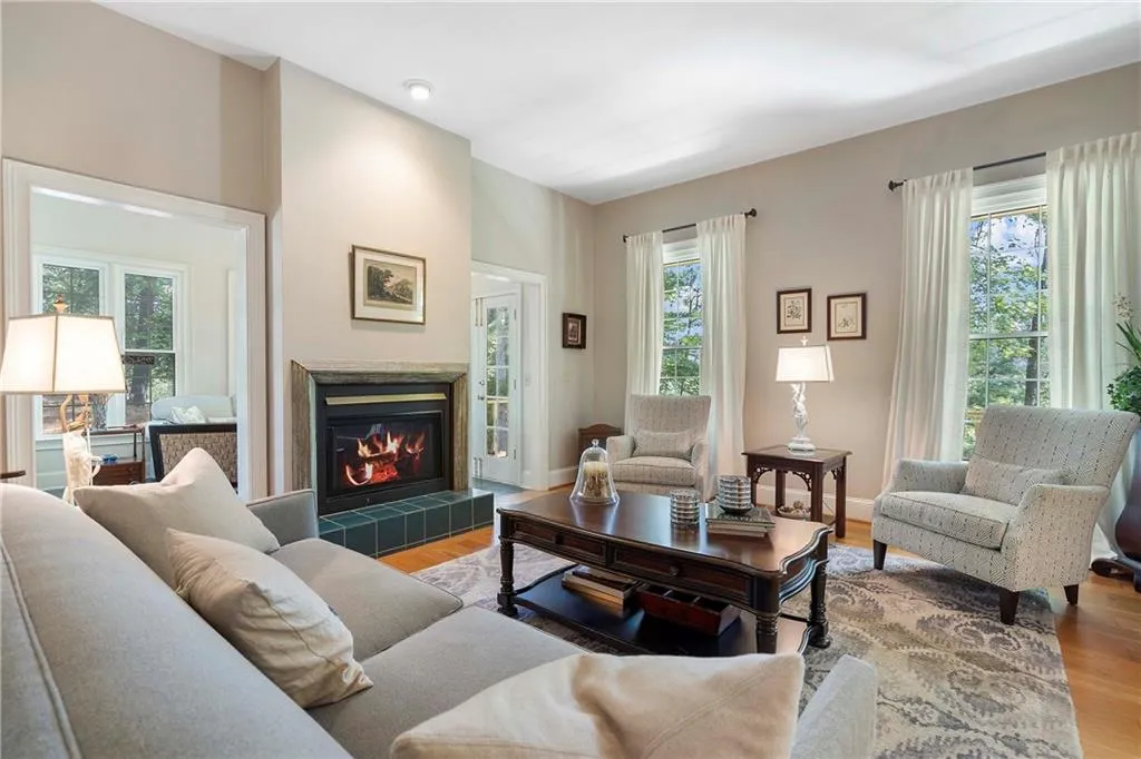 3337 Cochise Drive Se, Atlanta, Georgia 30339, 5 Bedrooms Bedrooms, ,4 BathroomsBathrooms,Residential,For Sale,3337 Cochise Drive Se,7641749