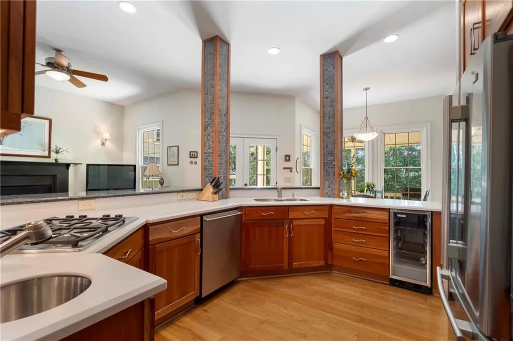 3337 Cochise Drive Se, Atlanta, Georgia 30339, 5 Bedrooms Bedrooms, ,4 BathroomsBathrooms,Residential,For Sale,3337 Cochise Drive Se,7641749