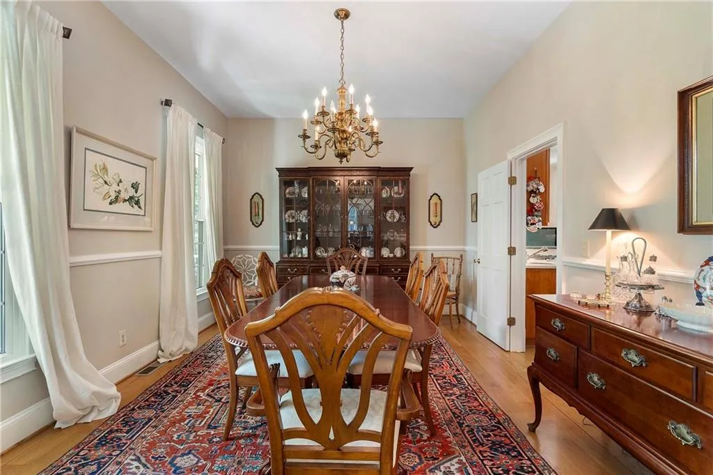 3337 Cochise Drive Se, Atlanta, Georgia 30339, 5 Bedrooms Bedrooms, ,4 BathroomsBathrooms,Residential,For Sale,3337 Cochise Drive Se,7641749
