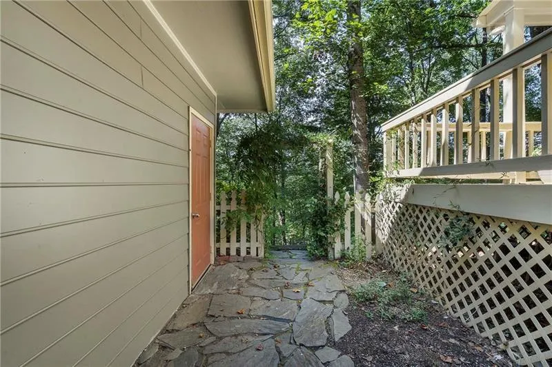 3337 Cochise Drive Se, Atlanta, Georgia 30339, 5 Bedrooms Bedrooms, ,4 BathroomsBathrooms,Residential,For Sale,3337 Cochise Drive Se,7641749