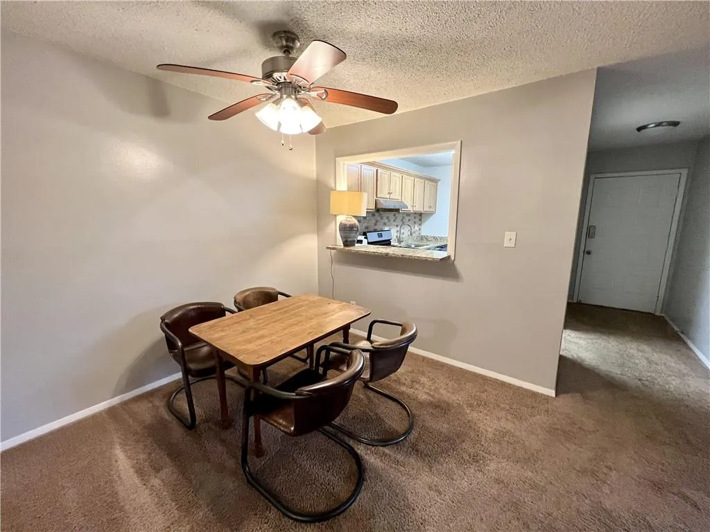 707 River Run Drive, Sandy Springs, Georgia 30350, 1 Bedroom Bedrooms, ,1 BathroomBathrooms,Residential,Sold,707 River Run Drive,7150454