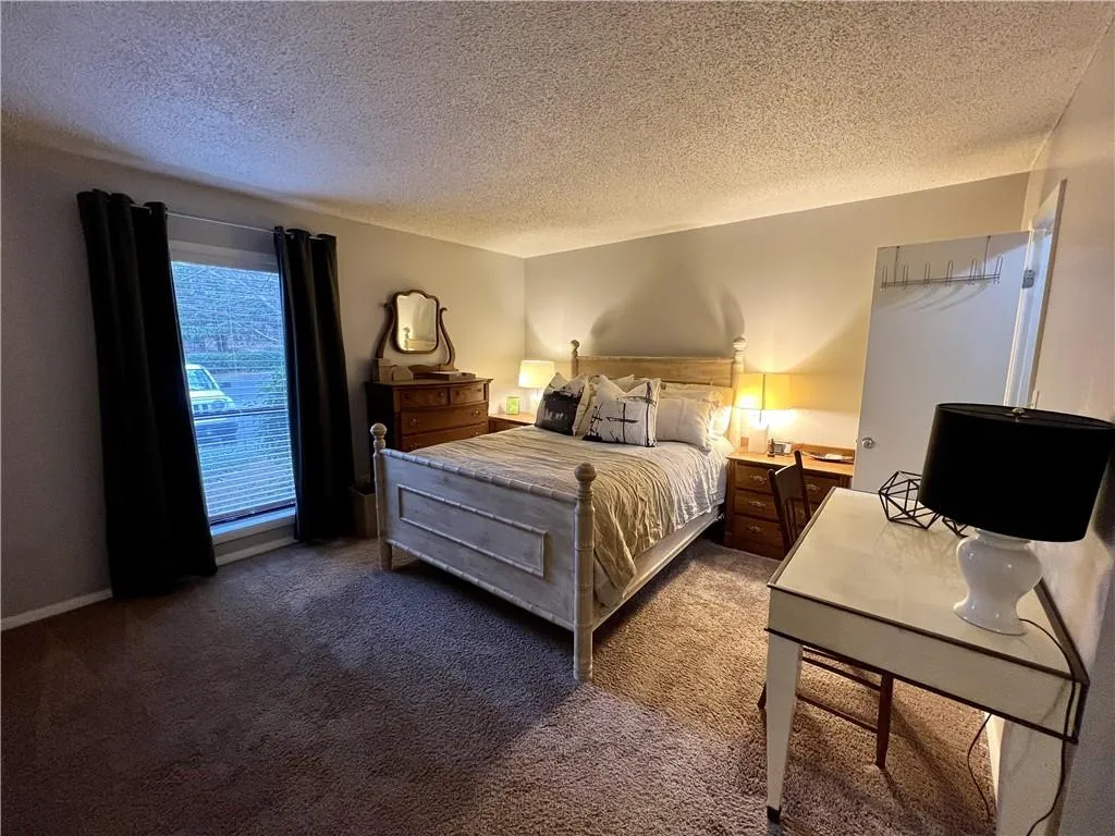 707 River Run Drive, Sandy Springs, Georgia 30350, 1 Bedroom Bedrooms, ,1 BathroomBathrooms,Residential,Sold,707 River Run Drive,7150454