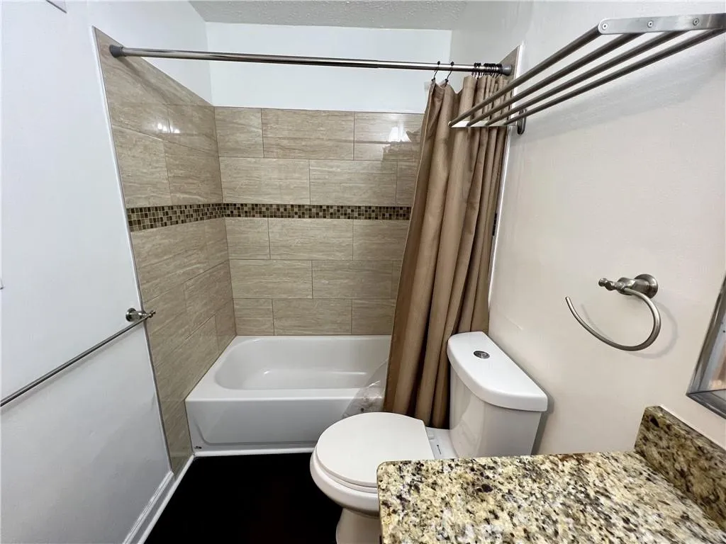 707 River Run Drive, Sandy Springs, Georgia 30350, 1 Bedroom Bedrooms, ,1 BathroomBathrooms,Residential,Sold,707 River Run Drive,7150454