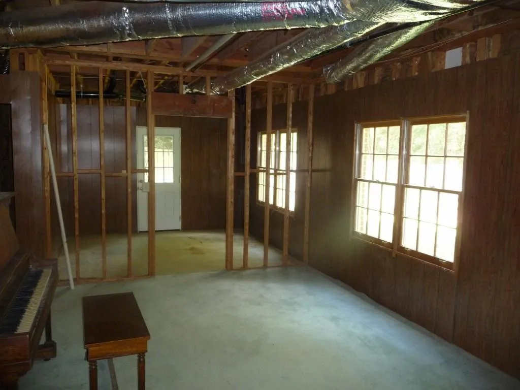 2860 Harwick Drive, Atlanta, Georgia 30350, 5 Bedrooms Bedrooms, ,3 BathroomsBathrooms,Residential,Sold,2860 Harwick Drive,5573845