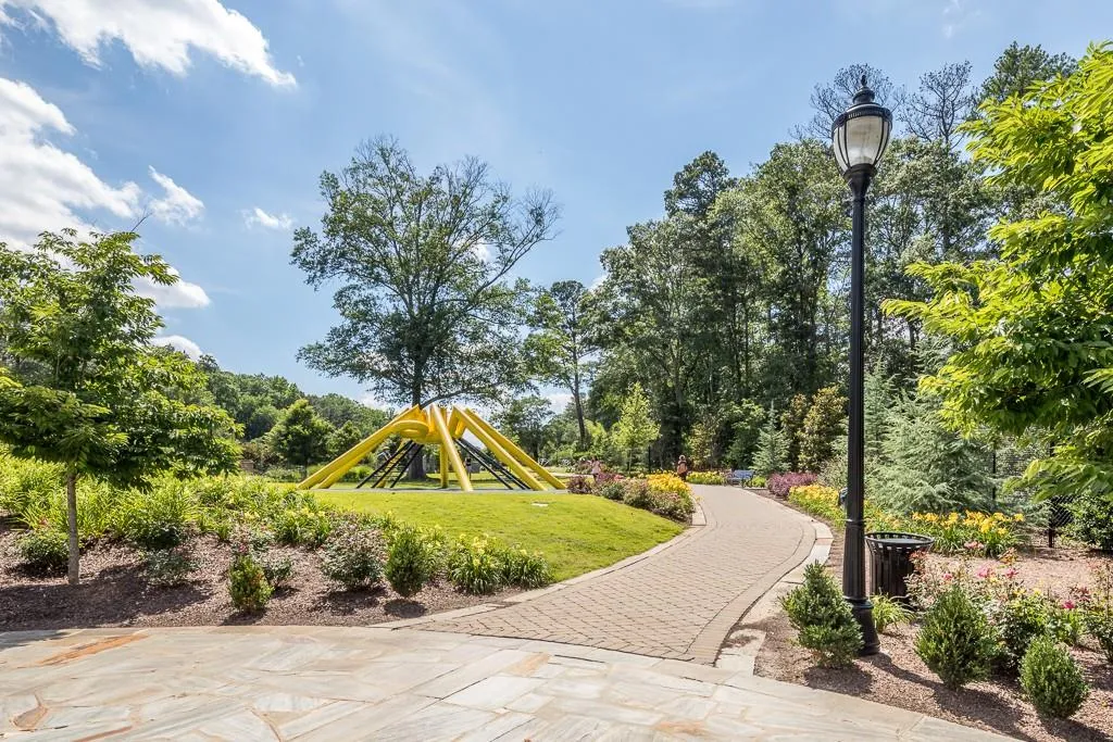 195 Abington Drive, Sandy Springs, Georgia 30328, 5 Bedrooms Bedrooms, ,4 BathroomsBathrooms,Residential,Sold,195 Abington Drive,5864836