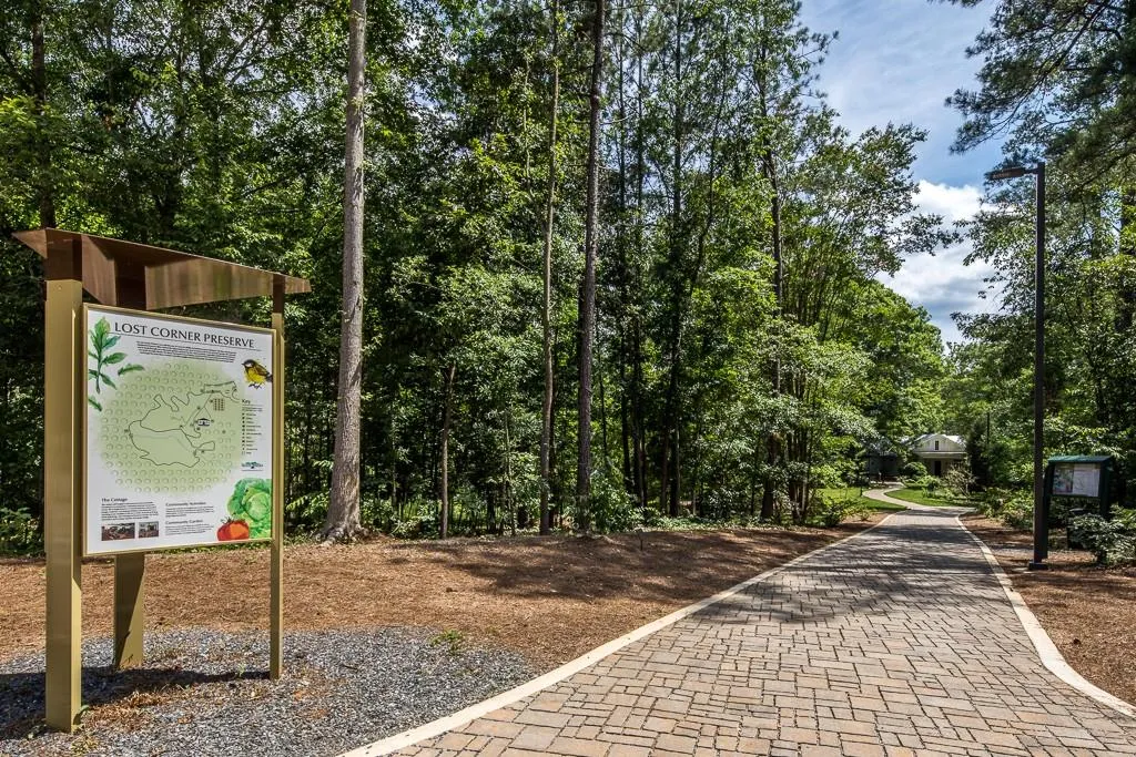 195 Abington Drive, Sandy Springs, Georgia 30328, 5 Bedrooms Bedrooms, ,4 BathroomsBathrooms,Residential,Sold,195 Abington Drive,5864836