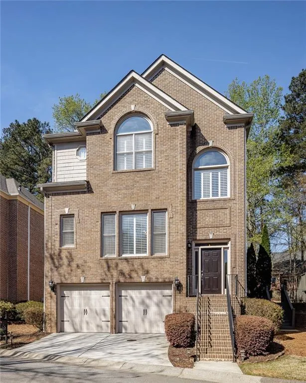 7340 Village Creek Trace, Sandy Springs, Georgia 30328, 4 Bedrooms Bedrooms, ,3 BathroomsBathrooms,Residential,Sold,7340 Village Creek Trace,7193379