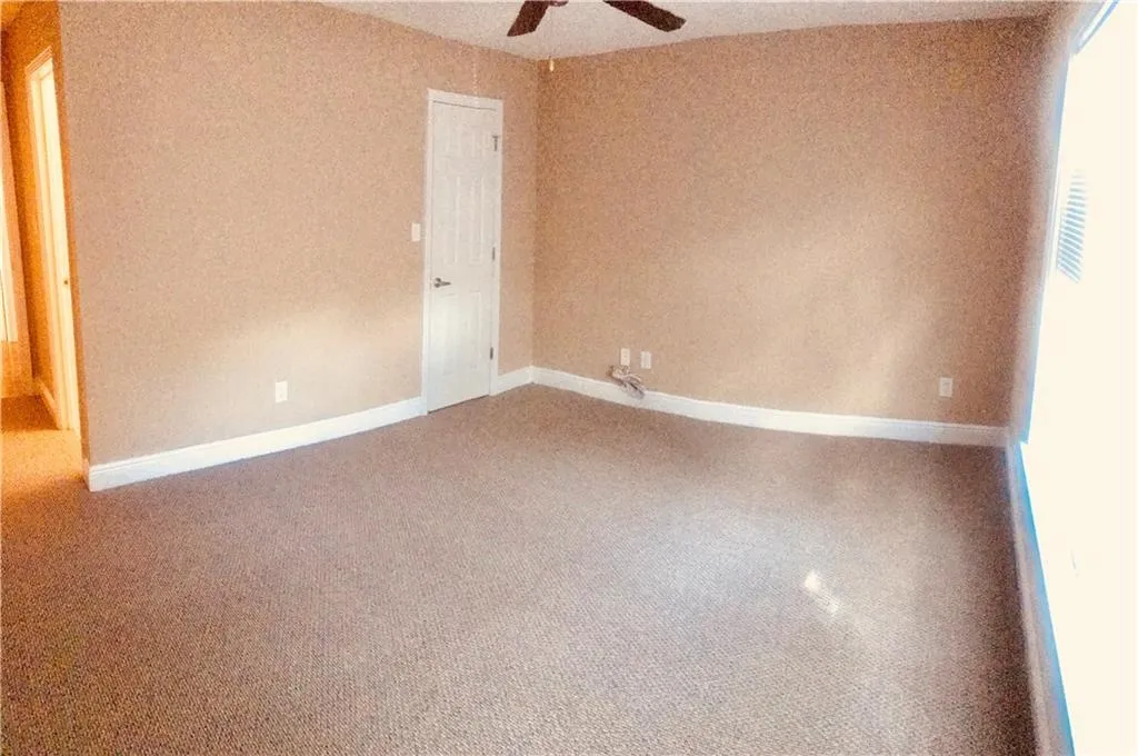 7107 Santa Fe Parkway, Atlanta, Georgia 30350, 3 Bedrooms Bedrooms, ,2 BathroomsBathrooms,Residential,Sold,7107 Santa Fe Parkway,6066003