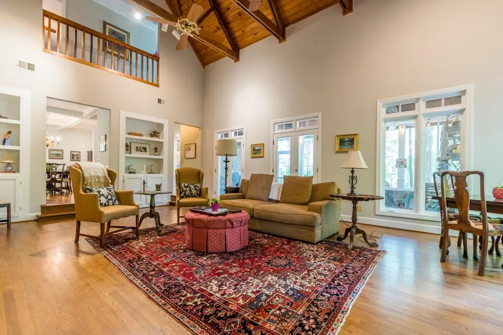 50 Serendipity Way, Sandy Springs, Georgia 30350, 4 Bedrooms Bedrooms, ,3 BathroomsBathrooms,Residential,Sold,50 Serendipity Way,6800869