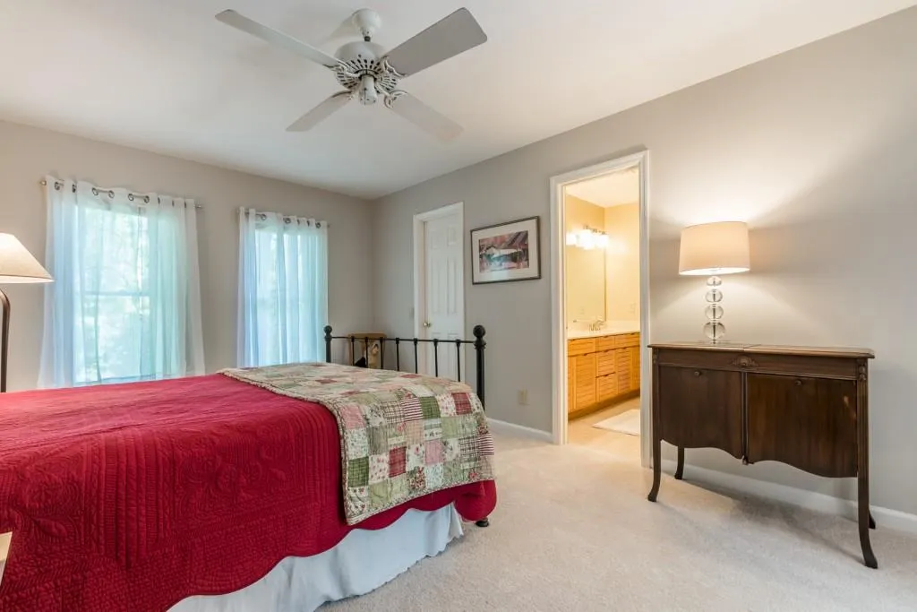 50 Serendipity Way, Sandy Springs, Georgia 30350, 4 Bedrooms Bedrooms, ,3 BathroomsBathrooms,Residential,Sold,50 Serendipity Way,6800869
