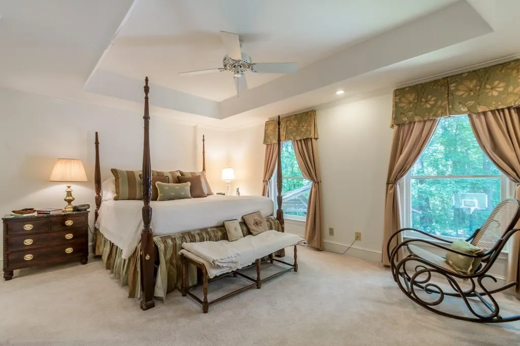 50 Serendipity Way, Sandy Springs, Georgia 30350, 4 Bedrooms Bedrooms, ,3 BathroomsBathrooms,Residential,Sold,50 Serendipity Way,6800869