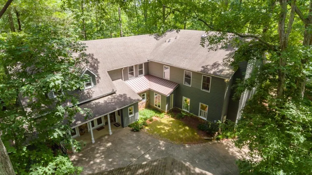 50 Serendipity Way, Sandy Springs, Georgia 30350, 4 Bedrooms Bedrooms, ,3 BathroomsBathrooms,Residential,Sold,50 Serendipity Way,6800869