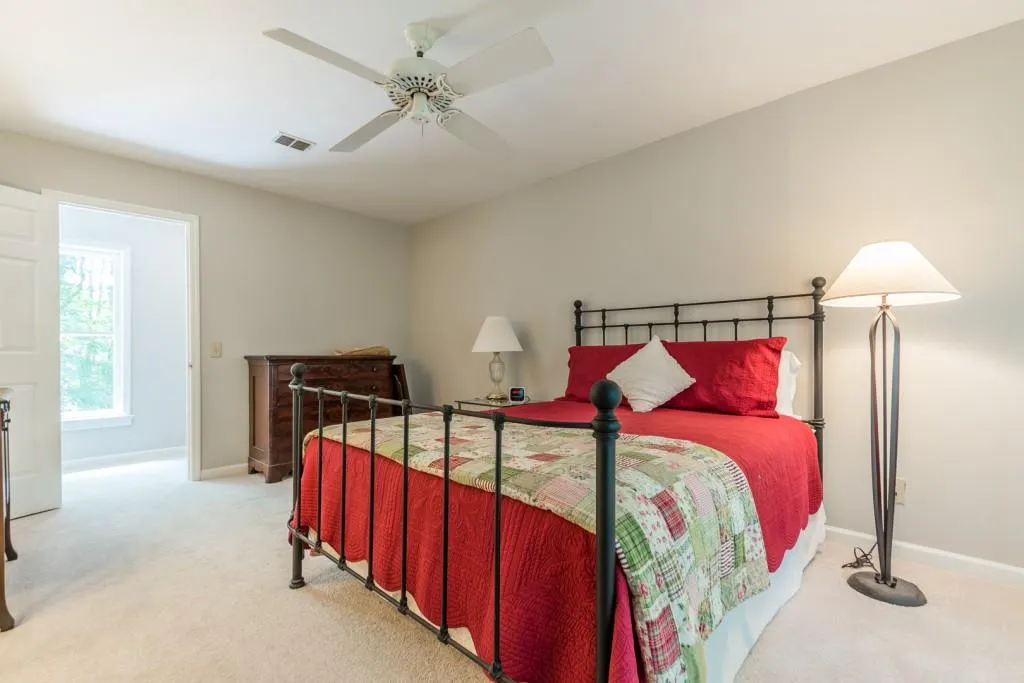 50 Serendipity Way, Sandy Springs, Georgia 30350, 4 Bedrooms Bedrooms, ,3 BathroomsBathrooms,Residential,Sold,50 Serendipity Way,6800869