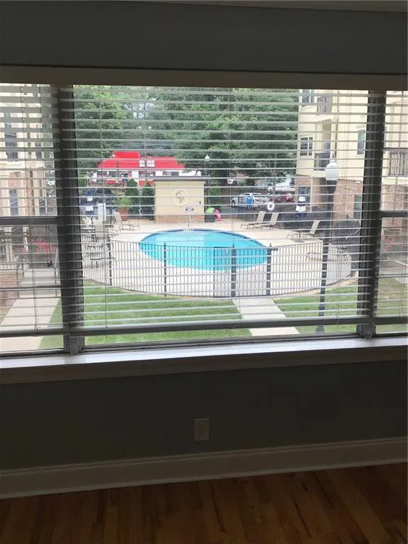 2240 Cheshire Bridge Road Ne Unit 208, Atlanta, Georgia 30324, 2 Bedrooms Bedrooms, ,1 BathroomBathrooms,Residential,Sold,2240 Cheshire Bridge Road Ne Unit 208,6034390