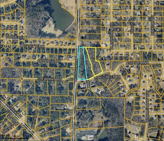 Aerial map of property and surrounding area