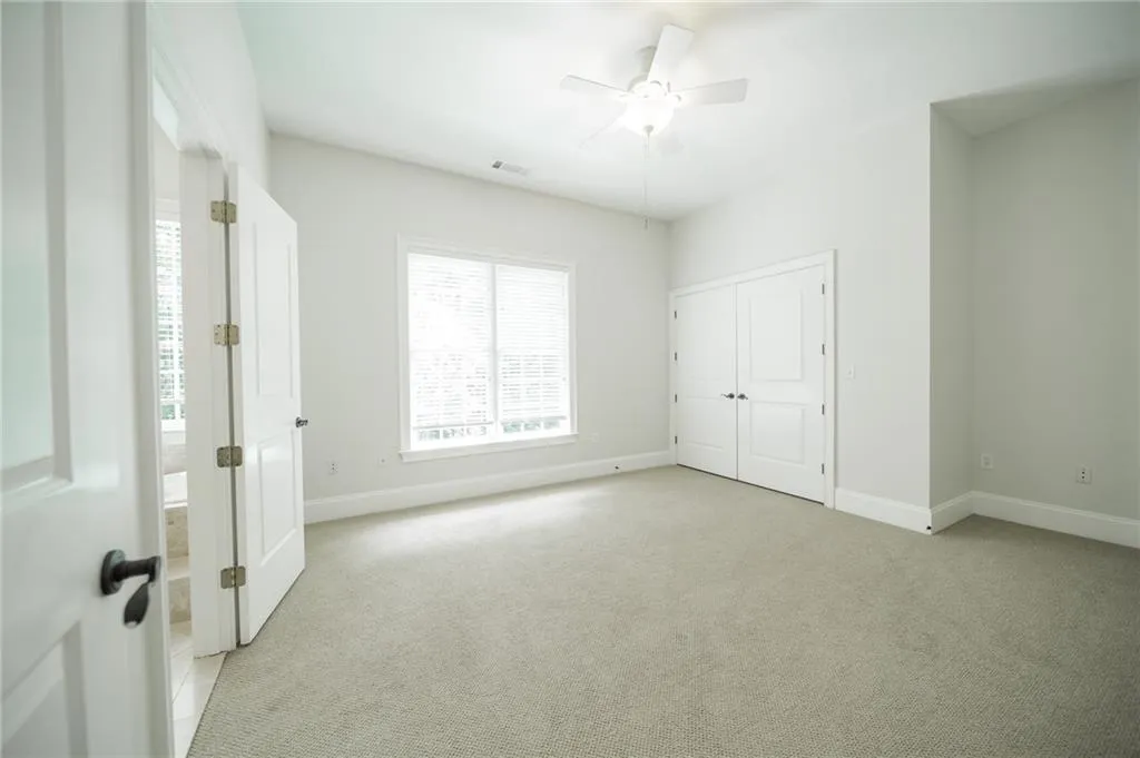 5225 S Trimble Road, Atlanta, Georgia 30342, 5 Bedrooms Bedrooms, ,3 BathroomsBathrooms,Residential,Sold,5225 S Trimble Road,6588904