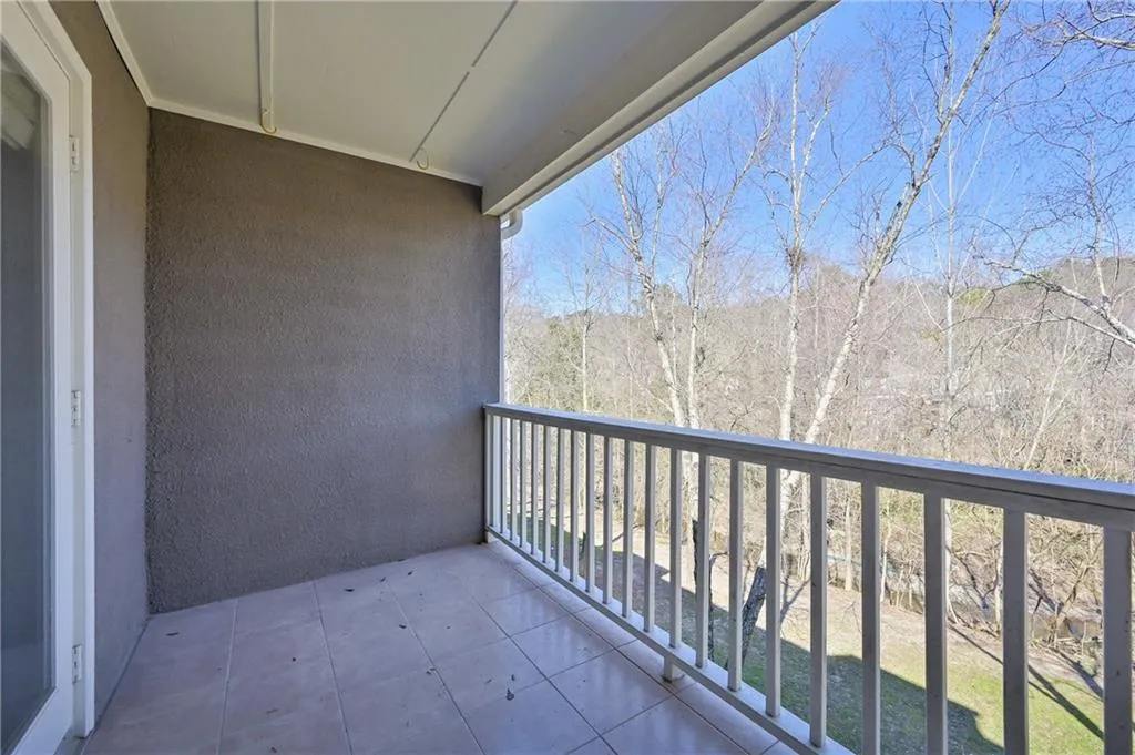 30 Normandy Court Ne Unit 201, Atlanta, Georgia 30324, 3 Bedrooms Bedrooms, ,2 BathroomsBathrooms,Residential,Sold,30 Normandy Court Ne Unit 201,6846158