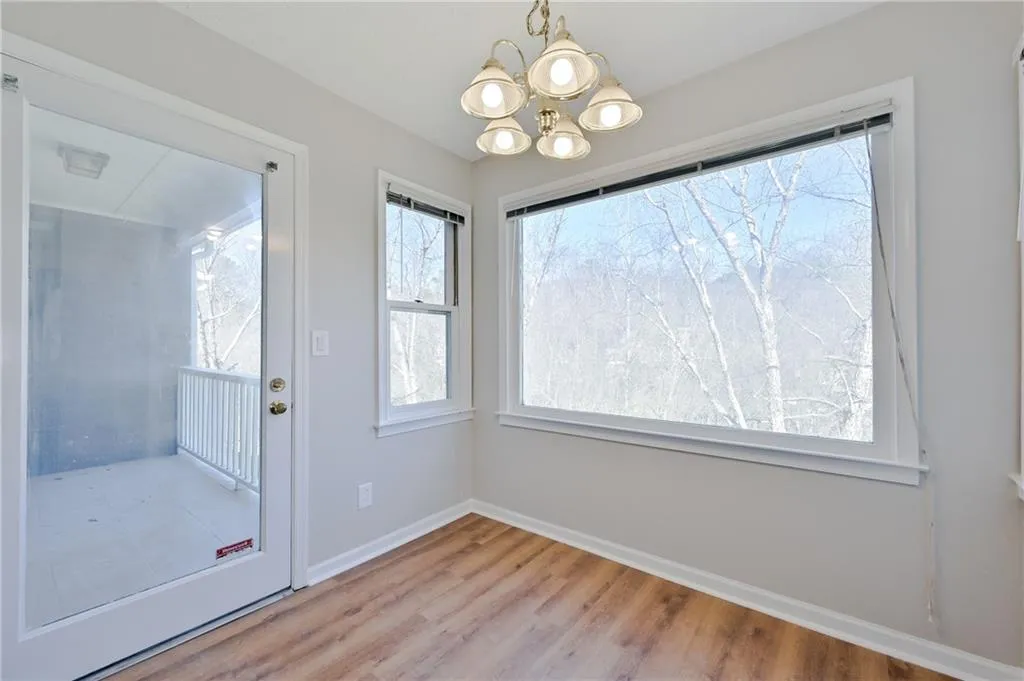 30 Normandy Court Ne Unit 201, Atlanta, Georgia 30324, 3 Bedrooms Bedrooms, ,2 BathroomsBathrooms,Residential,Sold,30 Normandy Court Ne Unit 201,6846158