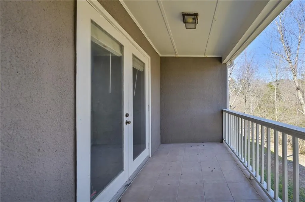 30 Normandy Court Ne Unit 201, Atlanta, Georgia 30324, 3 Bedrooms Bedrooms, ,2 BathroomsBathrooms,Residential,Sold,30 Normandy Court Ne Unit 201,6846158