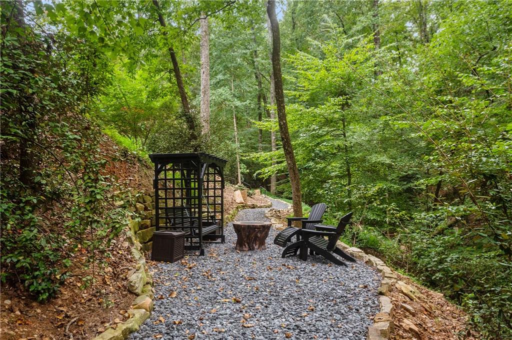 130 Classic Cove, Sandy Springs, Georgia 30350, 4 Bedrooms Bedrooms, ,4 BathroomsBathrooms,Residential,Sold,130 Classic Cove,7271920