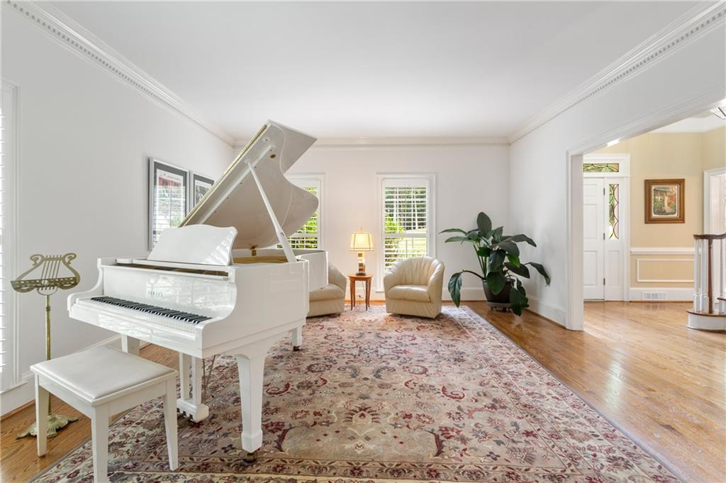 130 Classic Cove, Sandy Springs, Georgia 30350, 4 Bedrooms Bedrooms, ,4 BathroomsBathrooms,Residential,Sold,130 Classic Cove,7271920