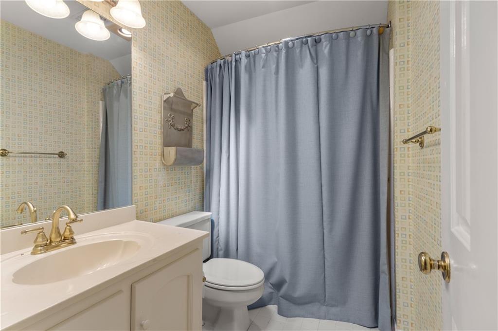 130 Classic Cove, Sandy Springs, Georgia 30350, 4 Bedrooms Bedrooms, ,4 BathroomsBathrooms,Residential,Sold,130 Classic Cove,7271920
