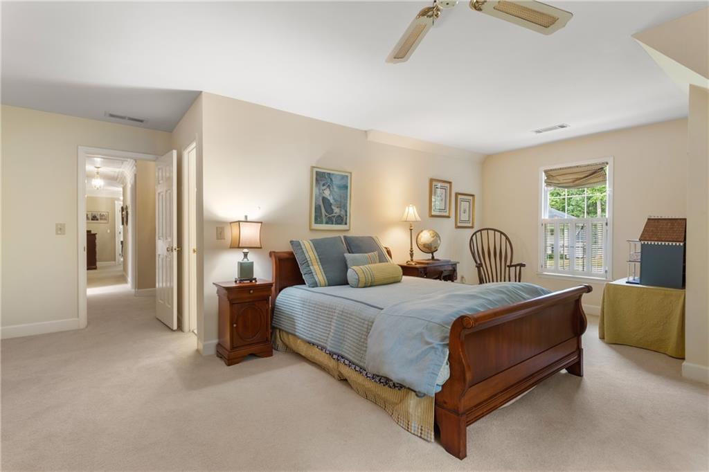 130 Classic Cove, Sandy Springs, Georgia 30350, 4 Bedrooms Bedrooms, ,4 BathroomsBathrooms,Residential,Sold,130 Classic Cove,7271920