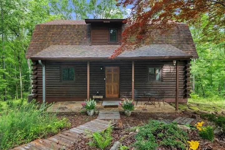 15 Bailey Street, Whitesburg, Georgia 30185