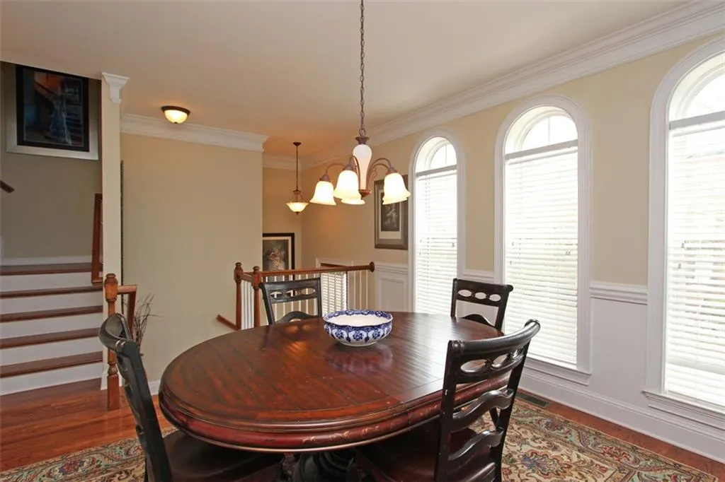 49 High Top Way, Atlanta, Georgia 30328, 3 Bedrooms Bedrooms, ,3 BathroomsBathrooms,Residential,Sold,49 High Top Way,5669898