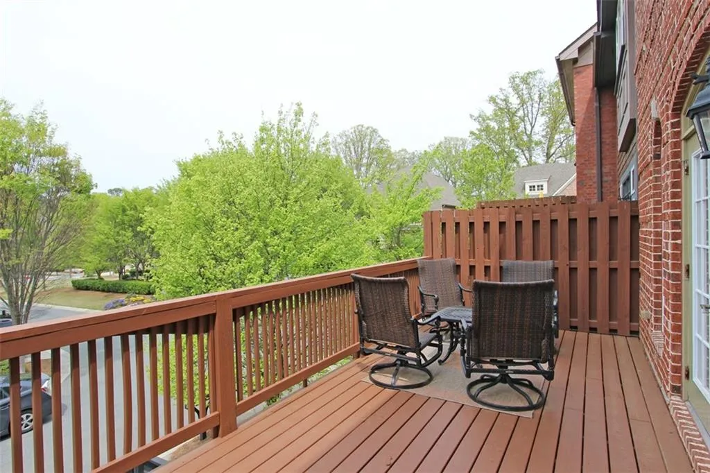 49 High Top Way, Atlanta, Georgia 30328, 3 Bedrooms Bedrooms, ,3 BathroomsBathrooms,Residential,Sold,49 High Top Way,5669898