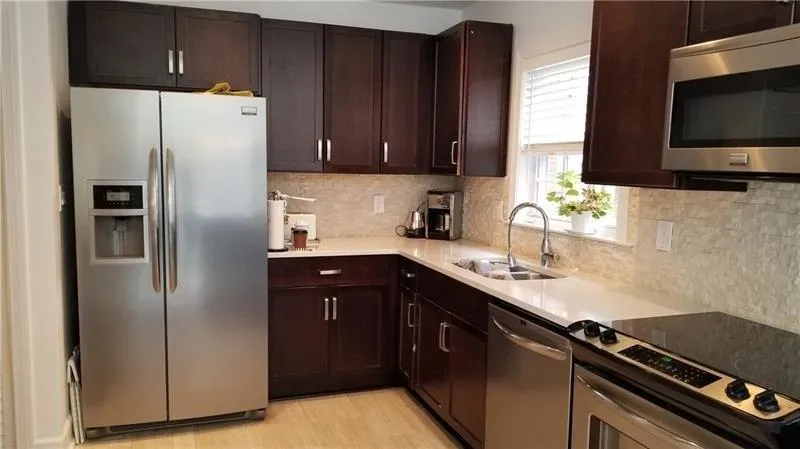 24 Mount Vernon Circle, Atlanta, Georgia 30338, 2 Bedrooms Bedrooms, ,2 BathroomsBathrooms,Residential,Sold,24 Mount Vernon Circle,6106668