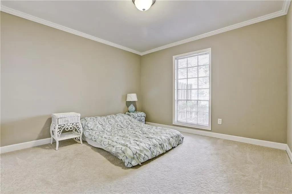 6851 Roswell Road Unit H28, Atlanta, Georgia 30328, 2 Bedrooms Bedrooms, ,2 BathroomsBathrooms,Residential,Sold,6851 Roswell Road Unit H28,5884365