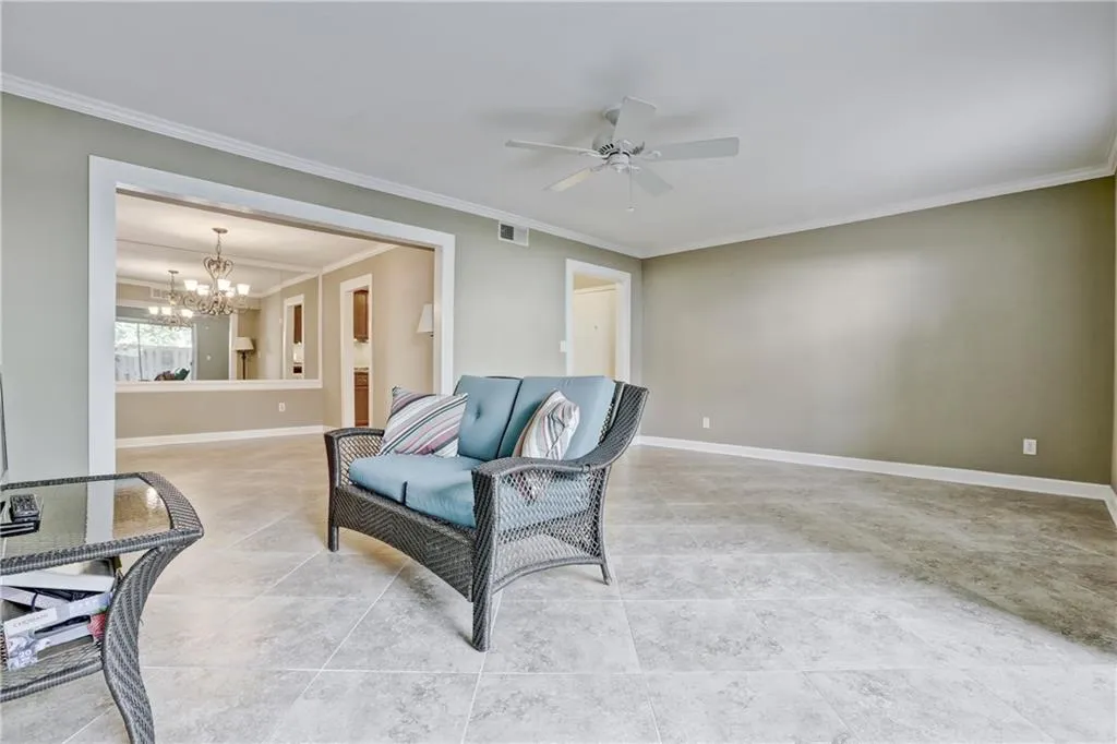 6851 Roswell Road Unit H28, Atlanta, Georgia 30328, 2 Bedrooms Bedrooms, ,2 BathroomsBathrooms,Residential,Sold,6851 Roswell Road Unit H28,5884365