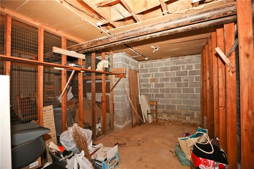 6851 Roswell Road Unit H28, Atlanta, Georgia 30328, 2 Bedrooms Bedrooms, ,2 BathroomsBathrooms,Residential,Sold,6851 Roswell Road Unit H28,5884365