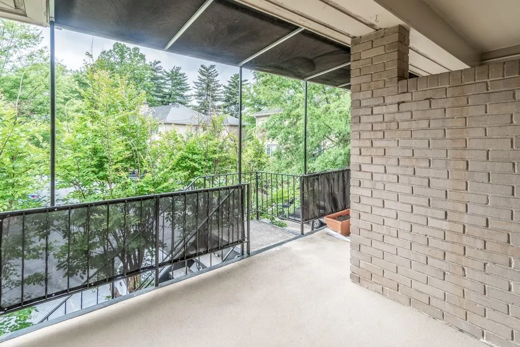 750 Dalrymple Road Unit L3, Sandy Springs, Georgia 30328, 2 Bedrooms Bedrooms, ,2 BathroomsBathrooms,Residential,Sold,750 Dalrymple Road Unit L3,6724276