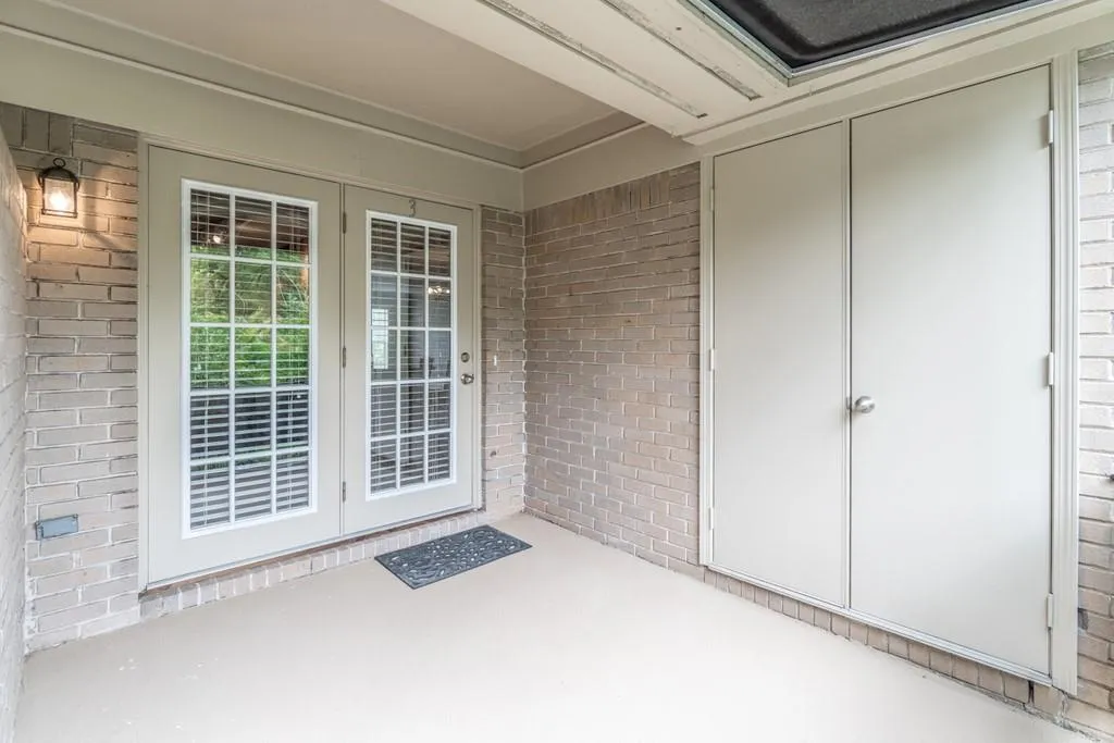 750 Dalrymple Road Unit L3, Sandy Springs, Georgia 30328, 2 Bedrooms Bedrooms, ,2 BathroomsBathrooms,Residential,Sold,750 Dalrymple Road Unit L3,6724276