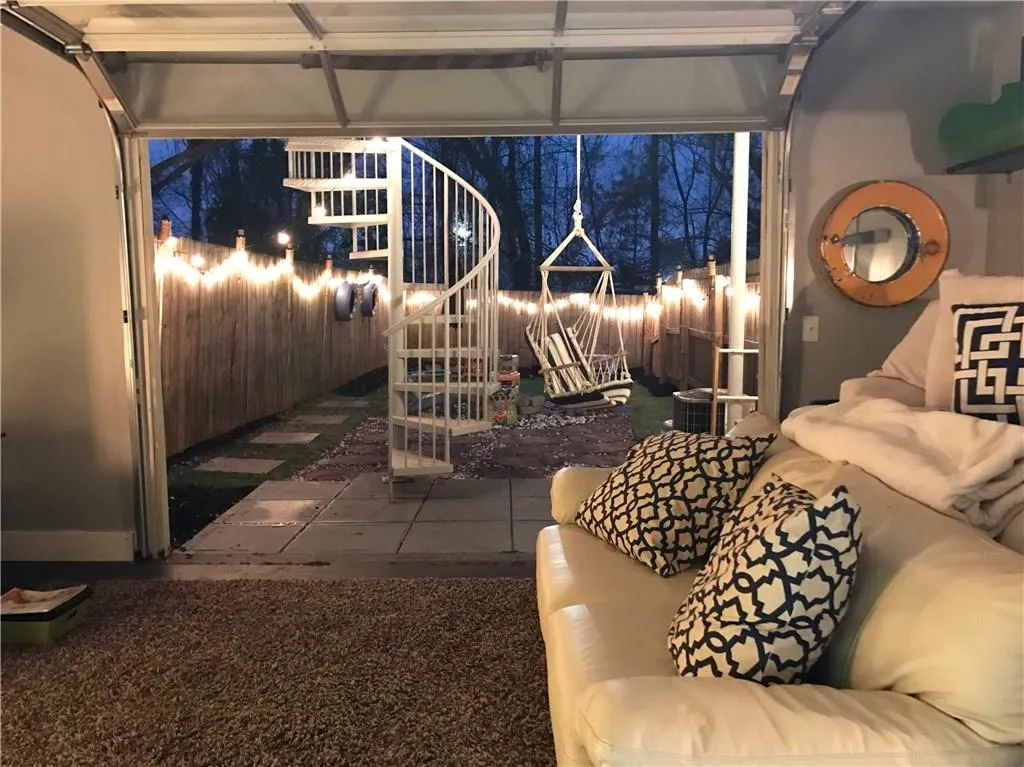 1334 Rietveld Row Nw, Atlanta, Georgia 30318, 1 Bedroom Bedrooms, ,1 BathroomBathrooms,Residential,Sold,1334 Rietveld Row Nw,5800870