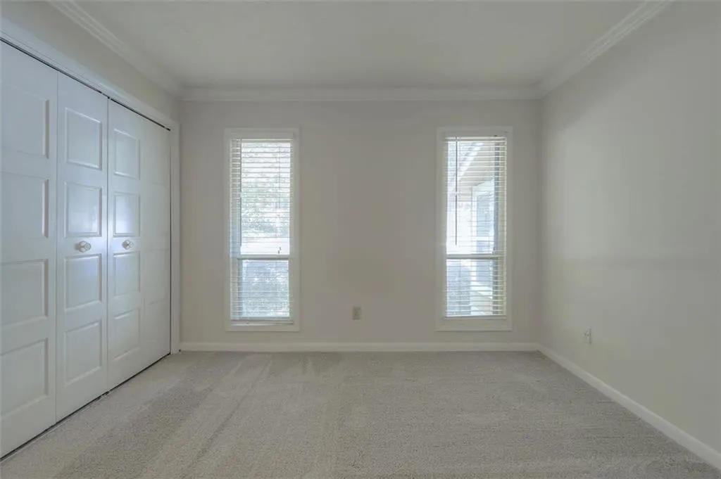 5147 Roswell Road Unit 10, Atlanta, Georgia 30342, 2 Bedrooms Bedrooms, ,1 BathroomBathrooms,Residential,Sold,5147 Roswell Road Unit 10,6033038