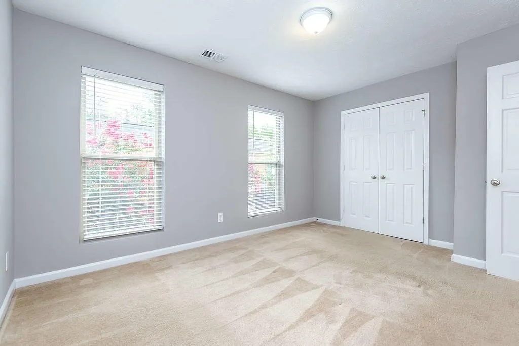 245 Winding River Drive Unit F, Sandy Springs, Georgia 30350, 2 Bedrooms Bedrooms, ,1 BathroomBathrooms,Residential,Sold,245 Winding River Drive Unit F,6581667