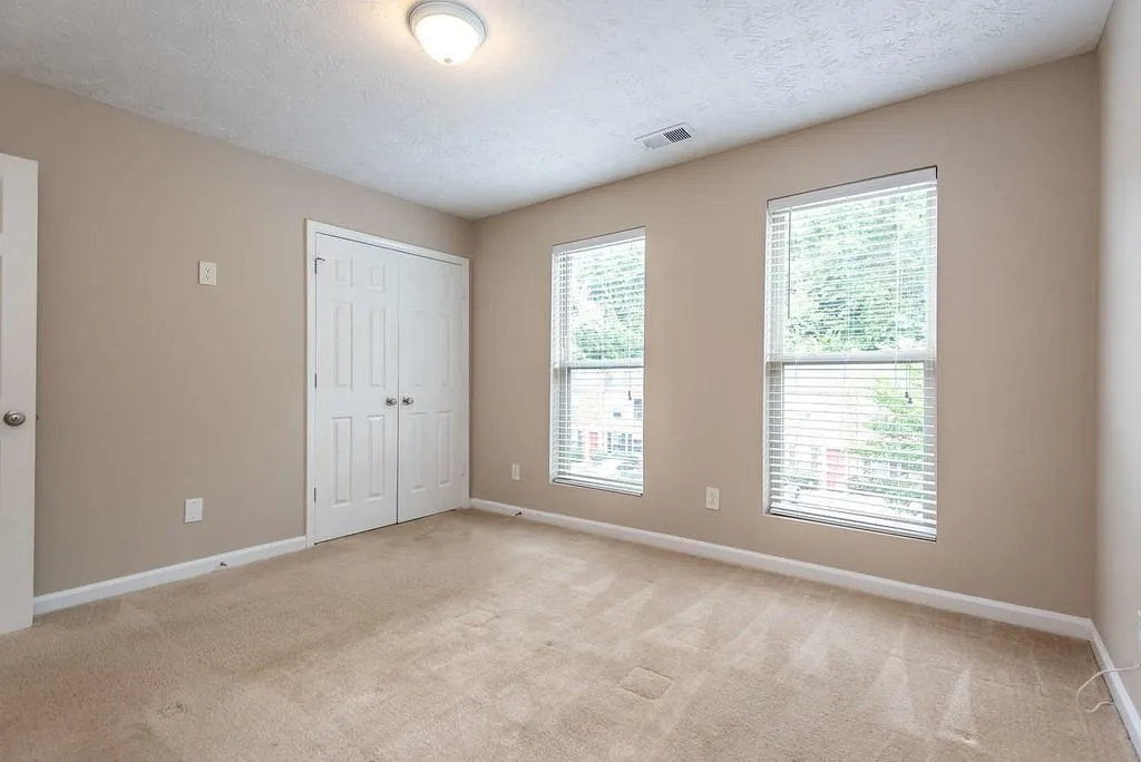 245 Winding River Drive Unit F, Sandy Springs, Georgia 30350, 2 Bedrooms Bedrooms, ,1 BathroomBathrooms,Residential,Sold,245 Winding River Drive Unit F,6581667