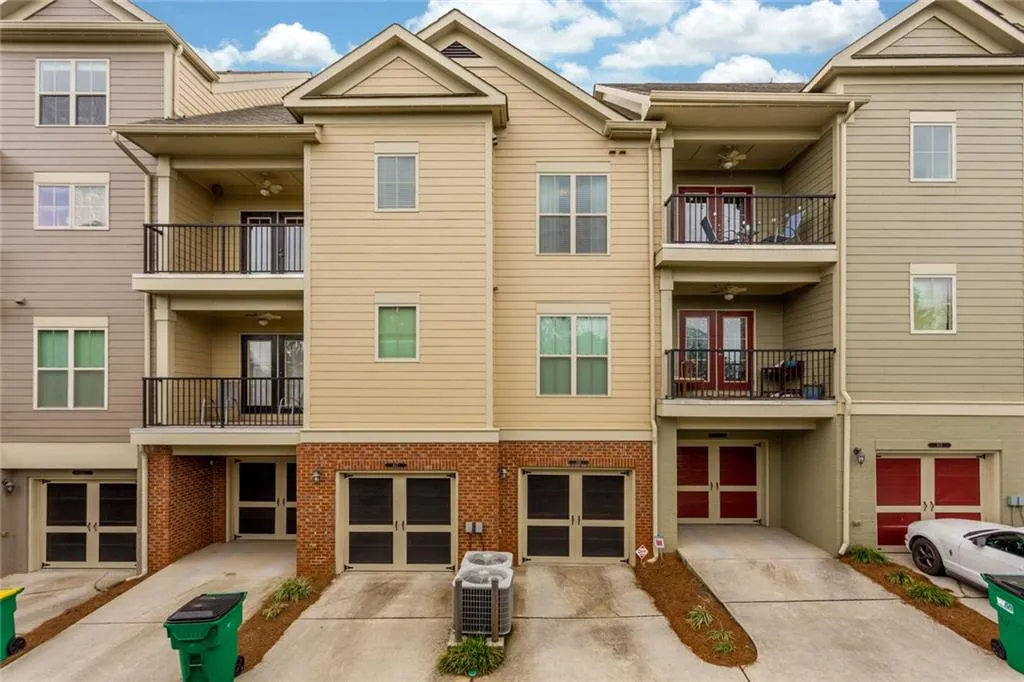 819 Perennial Drive, Atlanta, Georgia 30328, 3 Bedrooms Bedrooms, ,3 BathroomsBathrooms,Residential,Sold,819 Perennial Drive,6630033