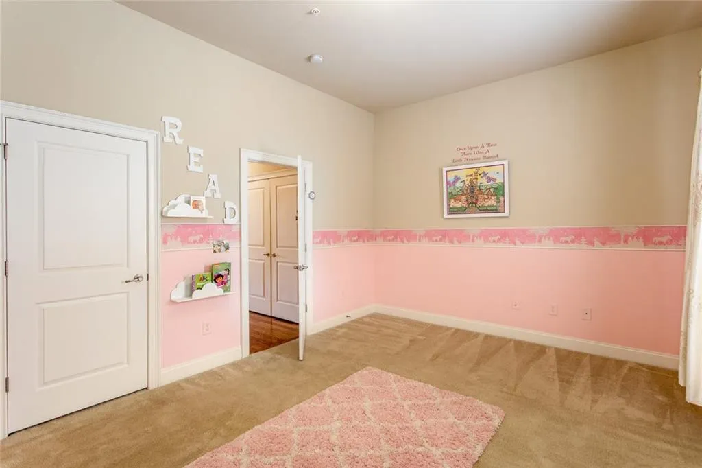 819 Perennial Drive, Atlanta, Georgia 30328, 3 Bedrooms Bedrooms, ,3 BathroomsBathrooms,Residential,Sold,819 Perennial Drive,6630033