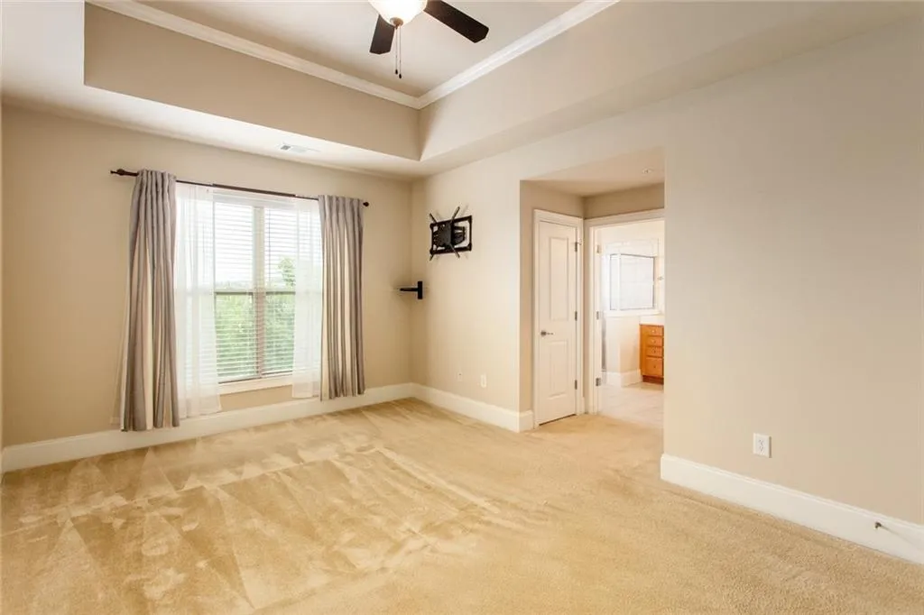 819 Perennial Drive, Atlanta, Georgia 30328, 3 Bedrooms Bedrooms, ,3 BathroomsBathrooms,Residential,Sold,819 Perennial Drive,6630033