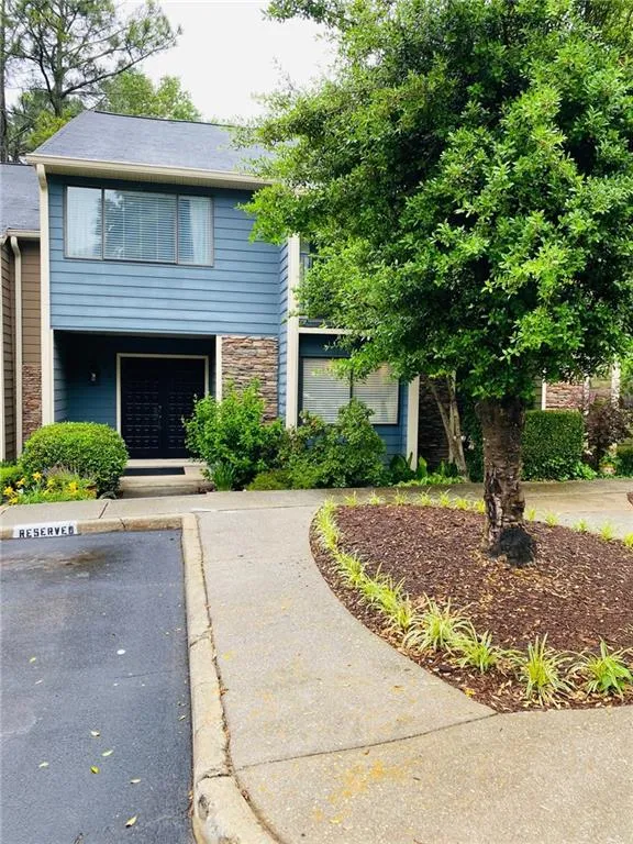 70 Goldrush Circle, Atlanta, Georgia 30328, 3 Bedrooms Bedrooms, ,3 BathroomsBathrooms,Residential,Sold,70 Goldrush Circle,7043397