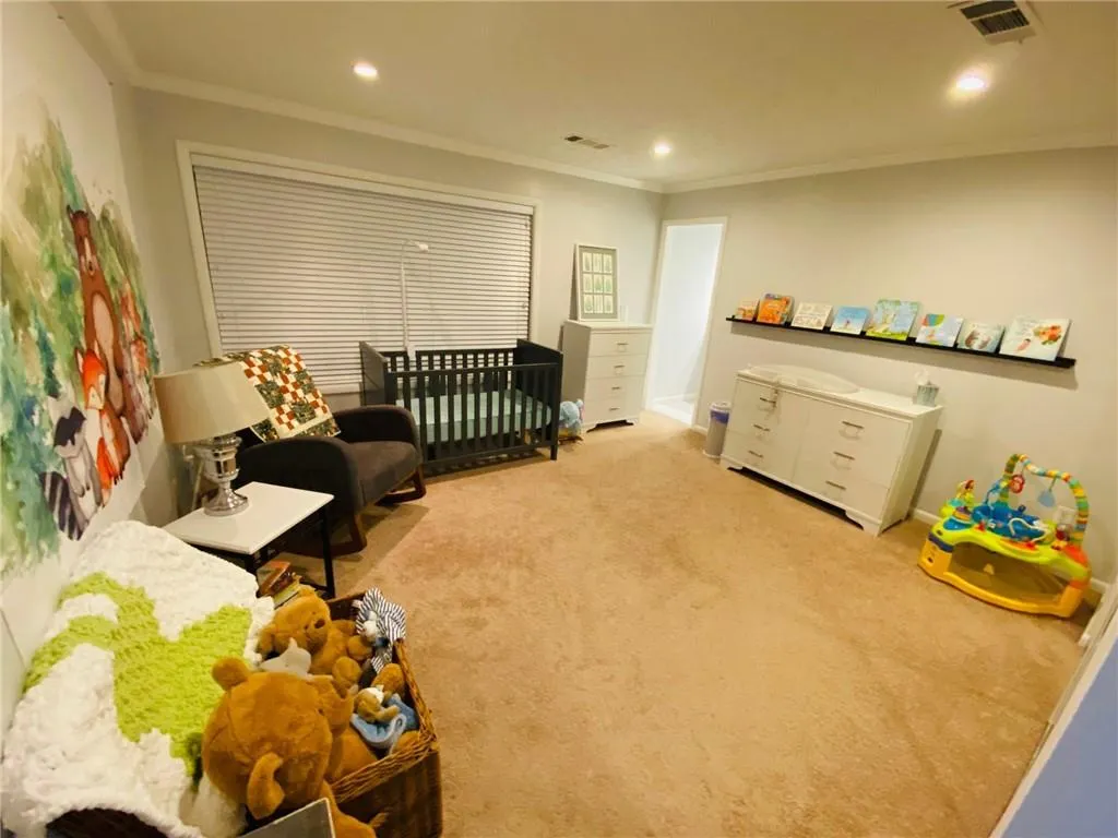 70 Goldrush Circle, Atlanta, Georgia 30328, 3 Bedrooms Bedrooms, ,3 BathroomsBathrooms,Residential,Sold,70 Goldrush Circle,7043397