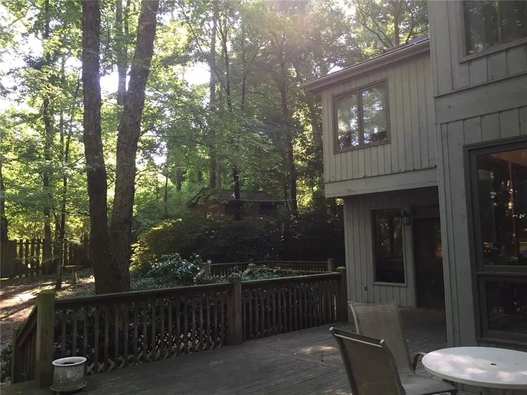 4562 Rebel Valley View Se, Atlanta, Georgia 30339, 3 Bedrooms Bedrooms, ,3 BathroomsBathrooms,Residential,Sold,4562 Rebel Valley View Se,5701123