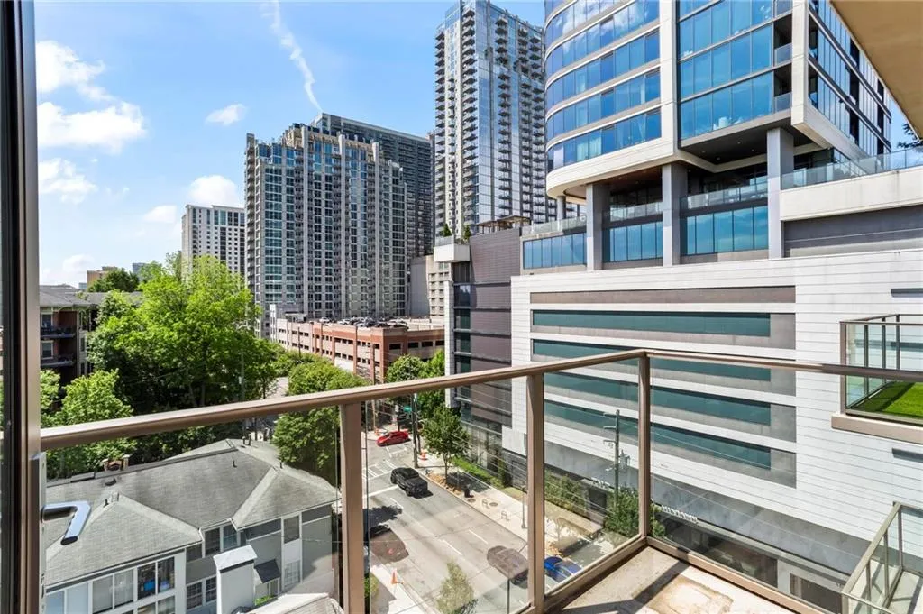 905 Juniper Street Ne Unit 808, Atlanta, Georgia 30309, 2 Bedrooms Bedrooms, 0 ,2 BathroomsBathrooms,Residential,For Sale,905 Juniper Street Ne Unit 808,7713503