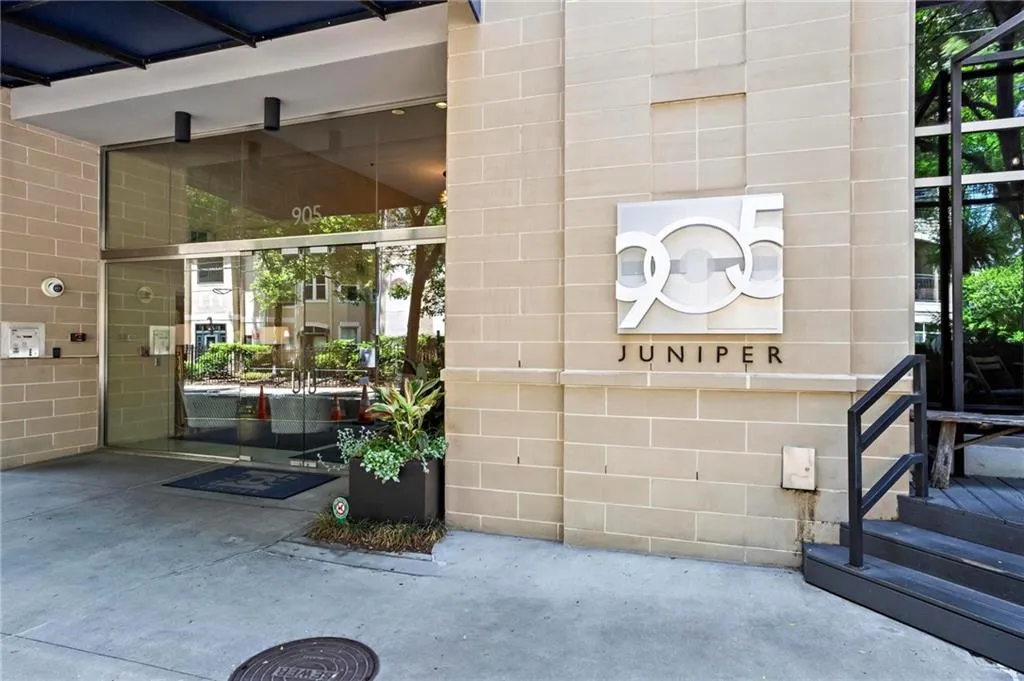 905 Juniper Street Ne Unit 808, Atlanta, Georgia 30309, 2 Bedrooms Bedrooms, 0 ,2 BathroomsBathrooms,Residential,For Sale,905 Juniper Street Ne Unit 808,7713503