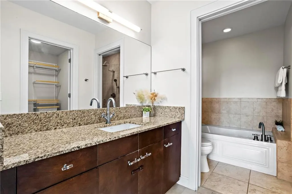 905 Juniper Street Ne Unit 808, Atlanta, Georgia 30309, 2 Bedrooms Bedrooms, 0 ,2 BathroomsBathrooms,Residential,For Sale,905 Juniper Street Ne Unit 808,7713503