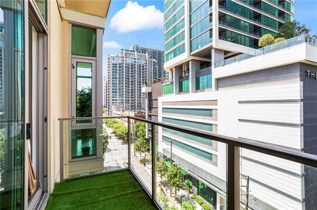 905 Juniper Street Ne Unit 808, Atlanta, Georgia 30309, 2 Bedrooms Bedrooms, 0 ,2 BathroomsBathrooms,Residential,For Sale,905 Juniper Street Ne Unit 808,7713503
